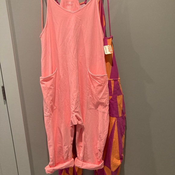 NWT FREE PEOPLE Movement Hot Shot Onesie in Guava Juice - Picture 8 of 8